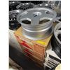 Image 2 : Set of 4 DTM DT-5 Light alloy silver wheels - sz 18 x 8JJ (Offset 10 / Holes&PCD 5-120)