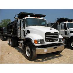 2005 MACK CV713 GRANITE T/A DUMP