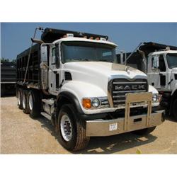 2004 MACK CV713 GRANITE TRI-AXLE DUMP