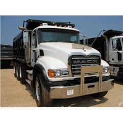2004 MACK CV713 GRANITE TRI-AXLE DUMP