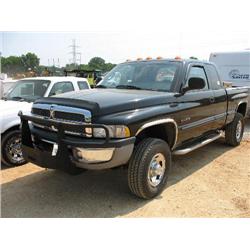 1999 DODGE 2500 4X4 EXT CAB