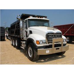 2004 MACK CV713 GRANITE TRI-AXLE DUMP