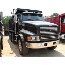 2000 STERLING LT9522 TRI-AXLE DUMP