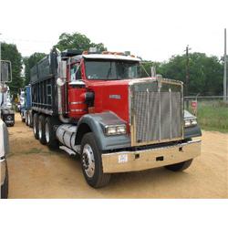1994 KENWORTH W900 TRI-AXLE DUMP