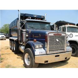 1992 FREIGHTLINER TRI-AXLE DUMP