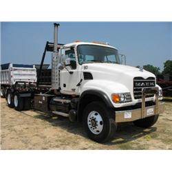 2006 MACK CV713 GRANITE T/A ROLLOFF TRUCK