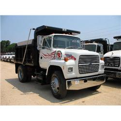 1992 FORD L8000 S/A DUMP