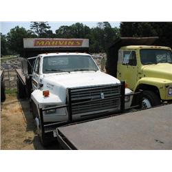 1990 FORD F700 S/A FLAT BED DUMP