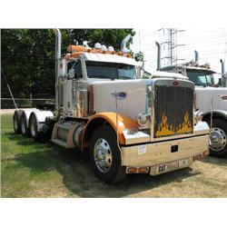 2005 PETERBILT 379 TRI-AXLE TRUCK TRACTOR