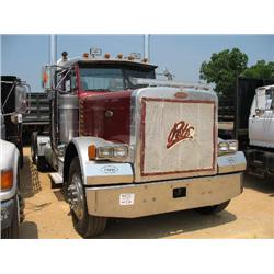 1999 PETERBILT 379 T/A TRUCK TRACTOR