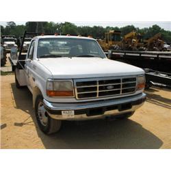 1996 FORD F350 FLATBED