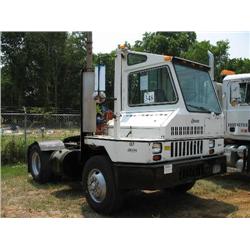 2000 OTTAWA COMMANDO 30 YARD TRUCK