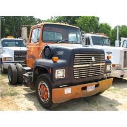 1989 FORD L8000 S/A TRUCK TRACTOR