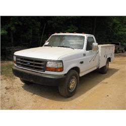 1993 FORD F350XL SERVICE TRUCK