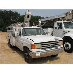1989 FORD F350 BUCKET TRUCK