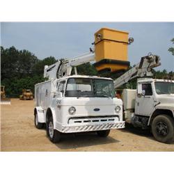 1985 FORD 600 S/A BUCKET TRUCK