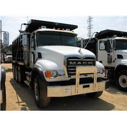 2006 MACK CV713 GRANITE TRI-AXLE DUMP