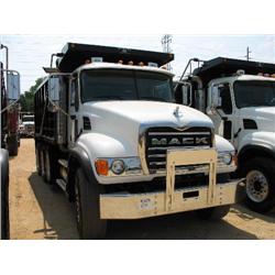 2006 MACK CV713 GRANITE TRI-AXLE DUMP