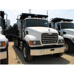 2006 MACK CV713 GRANITE TRI-AXLE DUMP