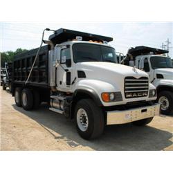 2006 MACK CV713 GRANITE T/A DUMP