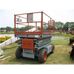 SKYJACK SJ7027 SCISSOR LIFT
