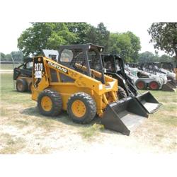 MUSTANG 2070 SKID STEER LOADER