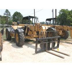 CAT TH83 TELESCOPIC HIGHLIFT