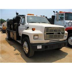 1991 FORD F700 FUEL & LUBE TRUCK