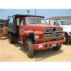 1987 FORD F700 S/A WATER TRUCK