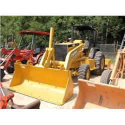 JOHN DEERE 210LE 4X4 LANDSCAPE TRACTOR