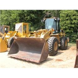 CAT 938G RUBBER TIRED LOADER