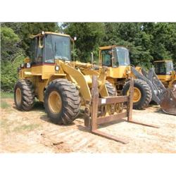 CAT 928F RUBBER TIRED LOADER