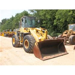 KOMATSU WA250 RUBBER TIRED LOADER