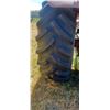 Image 9 : INTERNATIONAL HARVESTER IH4001 TRACTOR, RUNS ROUGH, SN 17784, REAR 23.1-34 TIRES NEAR NEW