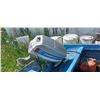 Image 5 : 14 FT FIBERGLASS FRONT CONTROL BOAT C/W 55 HP EVINRUDE AND S/A TRAILER BOAT REQUIRES MAJOR REPAIRS