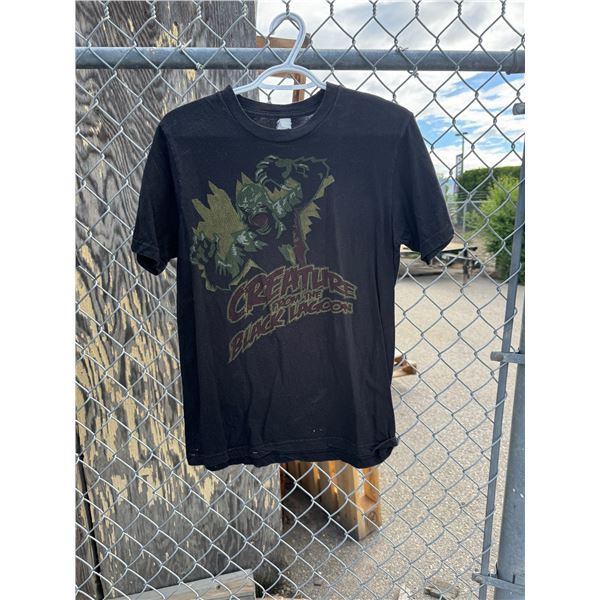 Creature from the black Lagoon medium T-shirt