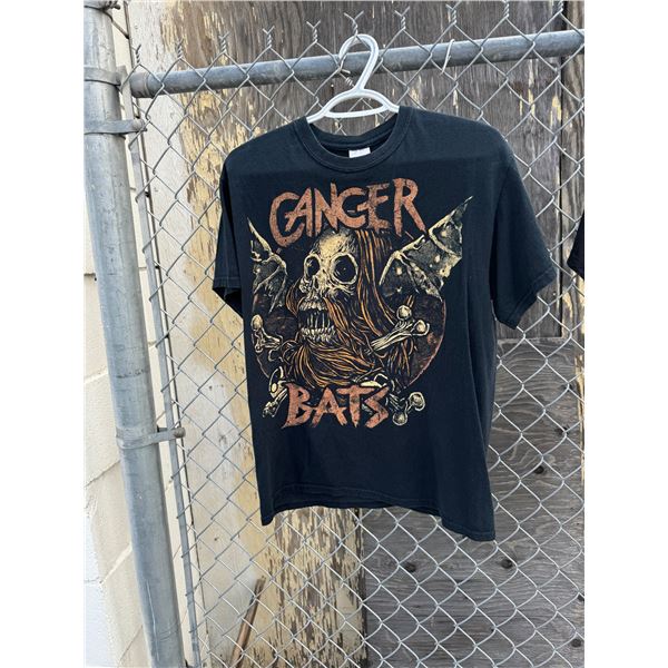 Cancer bats, medium  T-shirt