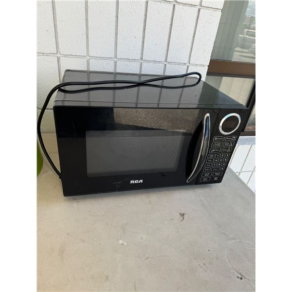 RCA microwave