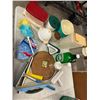 Image 1 : Kitchen items and Tupperware