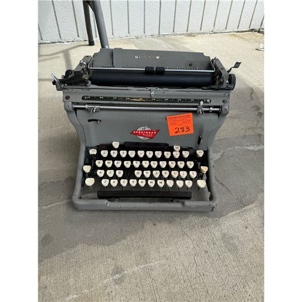 1950's Underwood Typewriter
