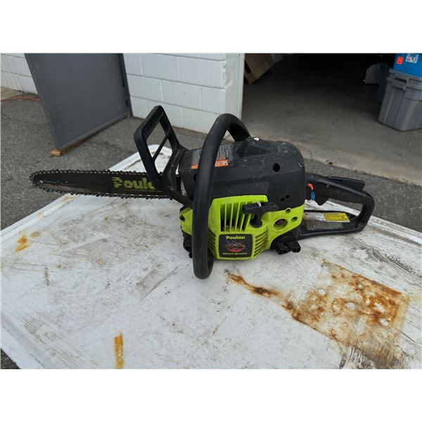 Poulan, wood shark chainsaw