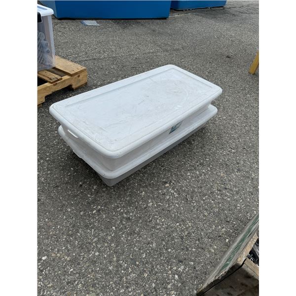 Two storage bins with lids