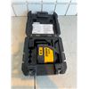 Image 1 : Dewalt laser, chalk line