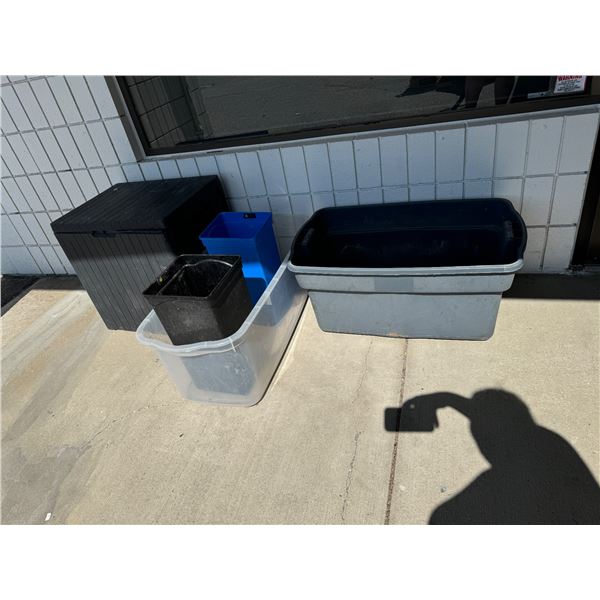 A lot of storage containers lidded Bin has crack and Back see picture.