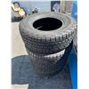 Image 3 : Tires P2 85/70 R 17