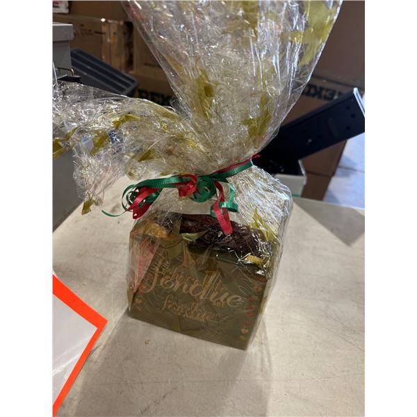 Chocolate fondue set