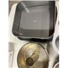 Image 4 : Baking pans