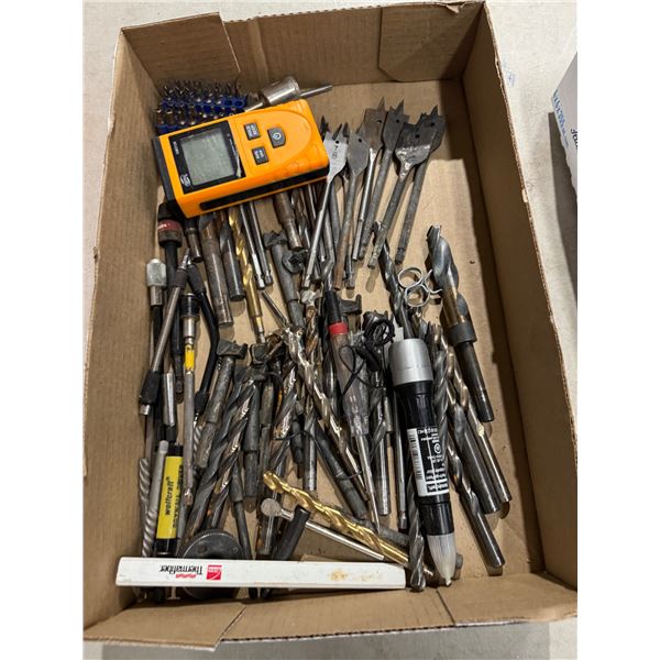 Assorted tool bits