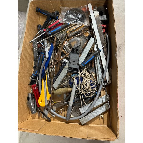 Miscellaneous garage items