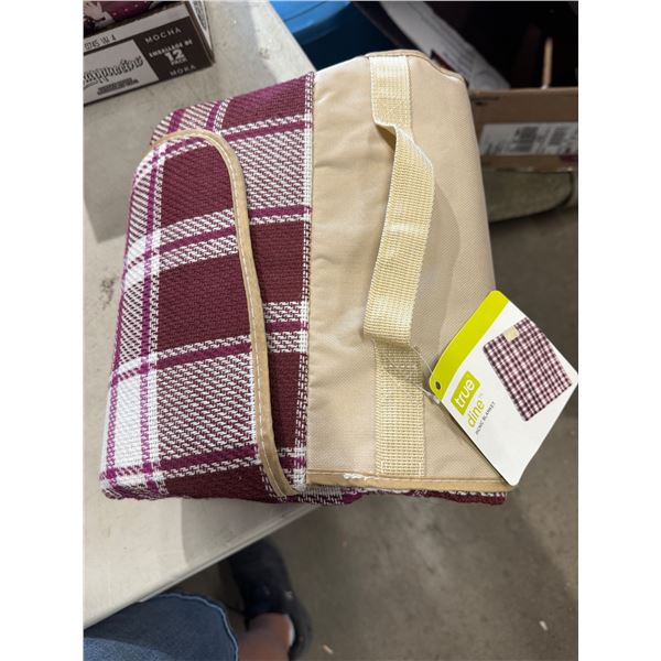 Picnic blanket new